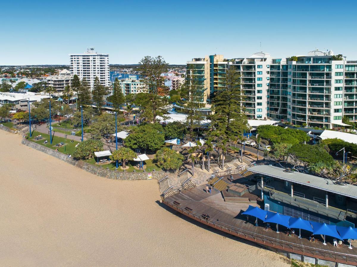 Peninsular Beachfront Resort Mooloolaba Exterior photo