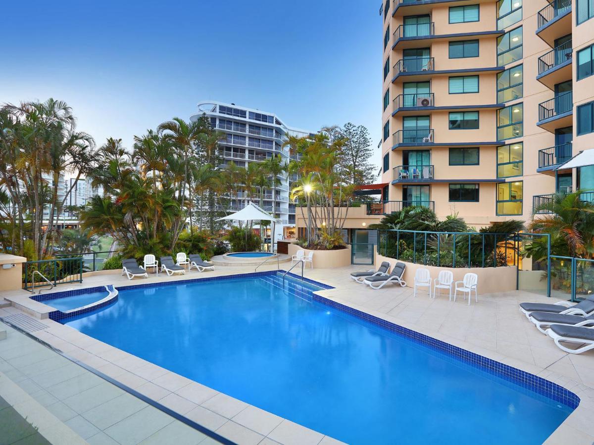 Peninsular Beachfront Resort Mooloolaba Exterior photo