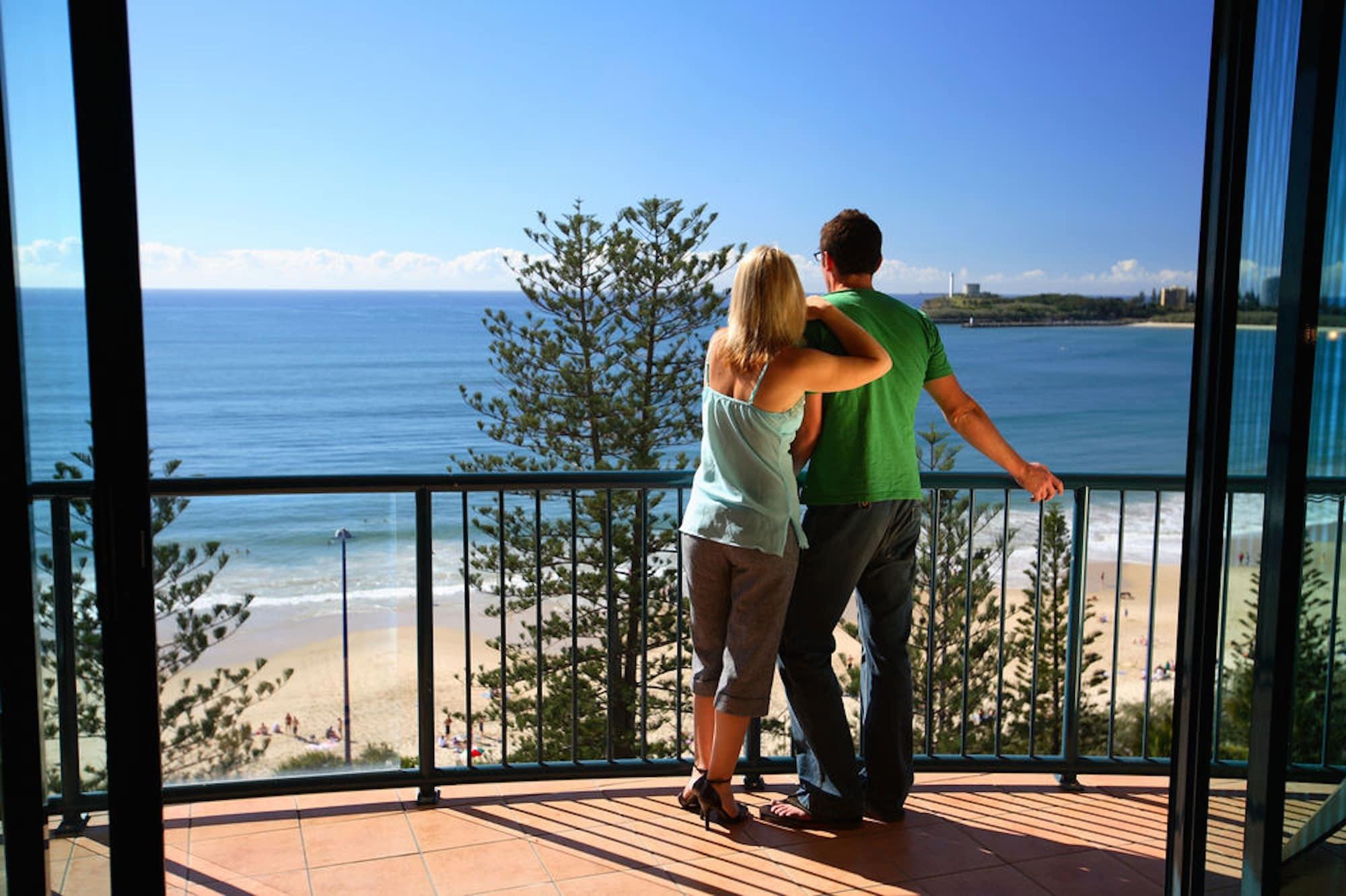 Peninsular Beachfront Resort Mooloolaba Exterior photo